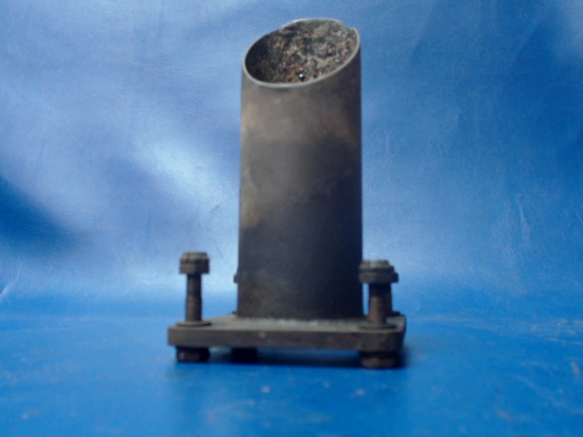 5654551-3 Cessna - PIPE - LH or RH
